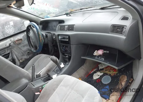 1997 Toyota Camry Le из США, поврежденный, VIN 4T1BG22K9VU153115